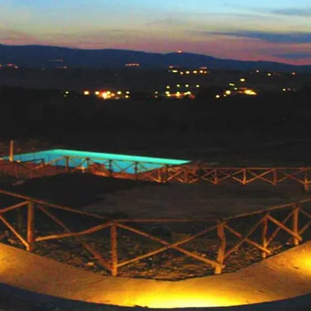 公寓 Sensational Views From 6 Apts, Sumptuous Gardens, Infinity Pool, Wifi Aircon Colle Umberto (Umbria)