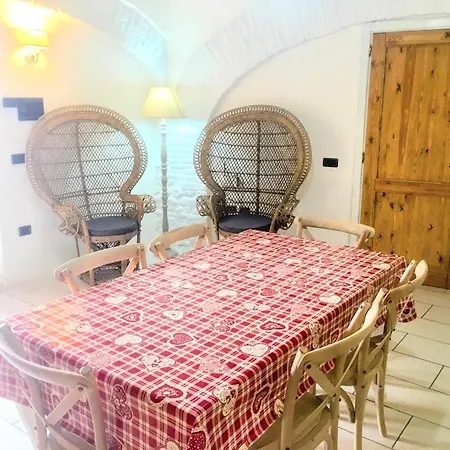 公寓 Sensational Views From 6 Apts, Sumptuous Gardens, Infinity Pool, Wifi Aircon *