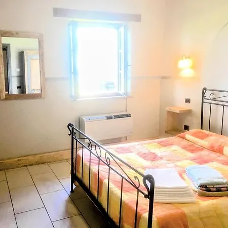 公寓 Sensational Views From 6 Apts, Sumptuous Gardens, Infinity Pool, Wifi Aircon Colle Umberto (Umbria)